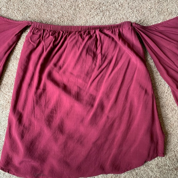 Tobi Off The Shoulder Top - Picture 3 of 6